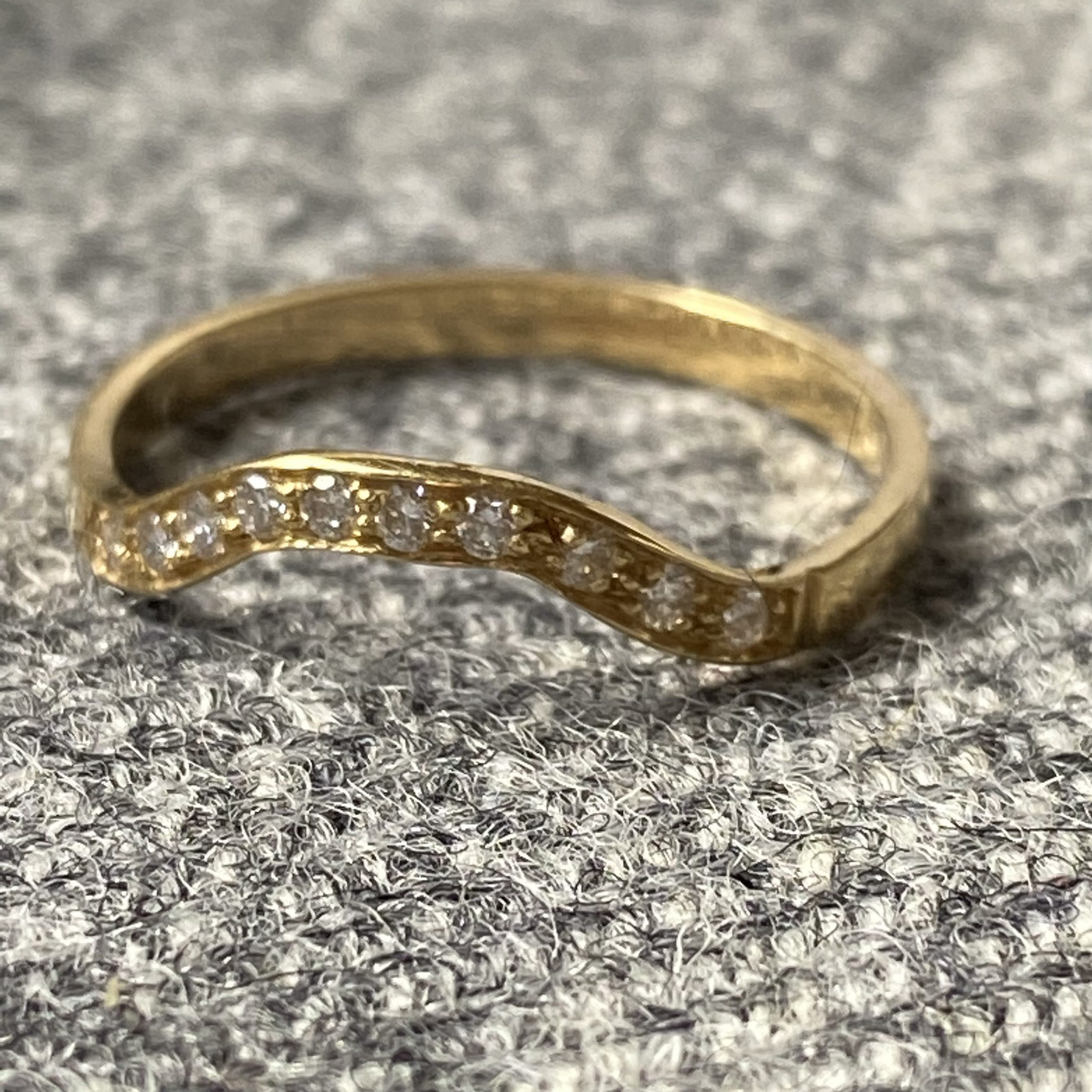 Diamond Jacket Ring, 18ct gold, 0.10ct, half eternity ring - Aurum